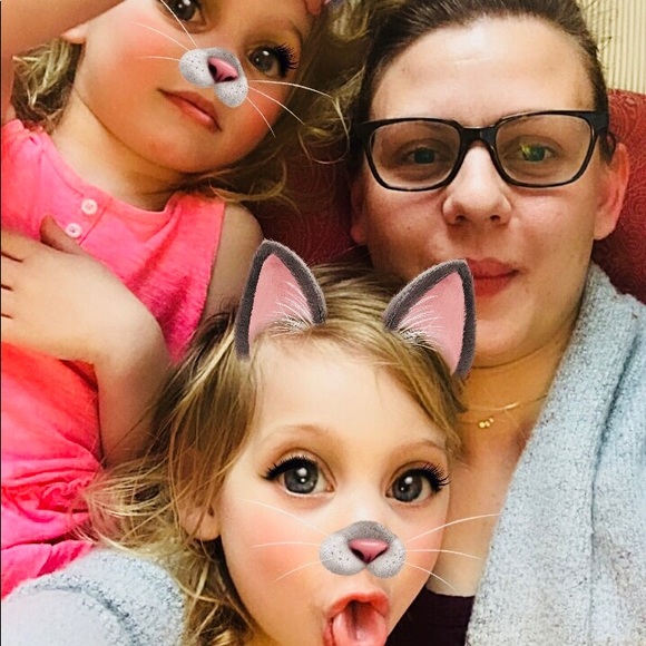 Meet your Posher, Sara - Picture 5 of 10